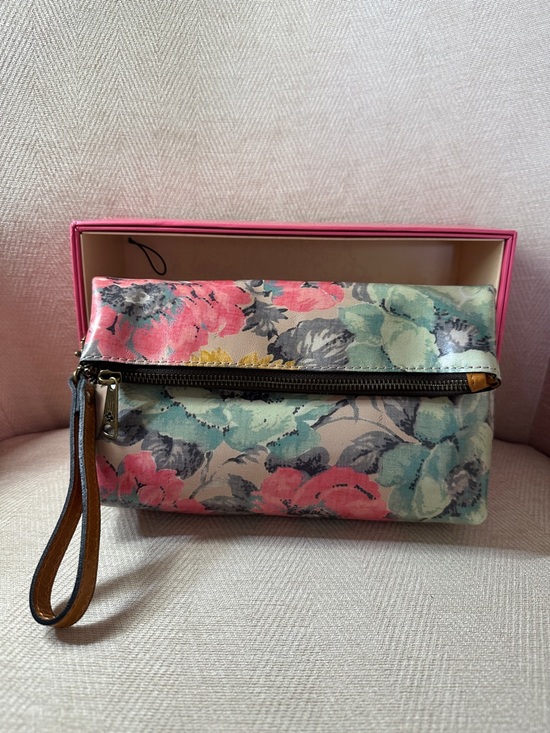 Patricia Nash Handbags - Patricia Nash Pink & Mint Floral Fold-Over Wristlet
